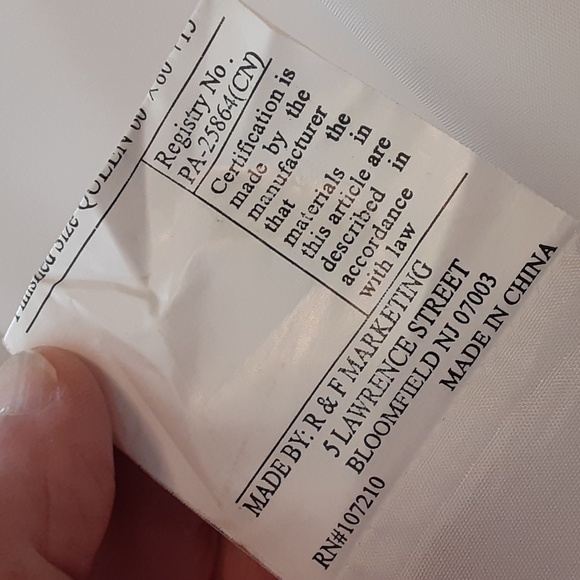 Queen Bed Skirt Rayon Blend Striped Frog Closures @ Corner - Picture 2 of 6